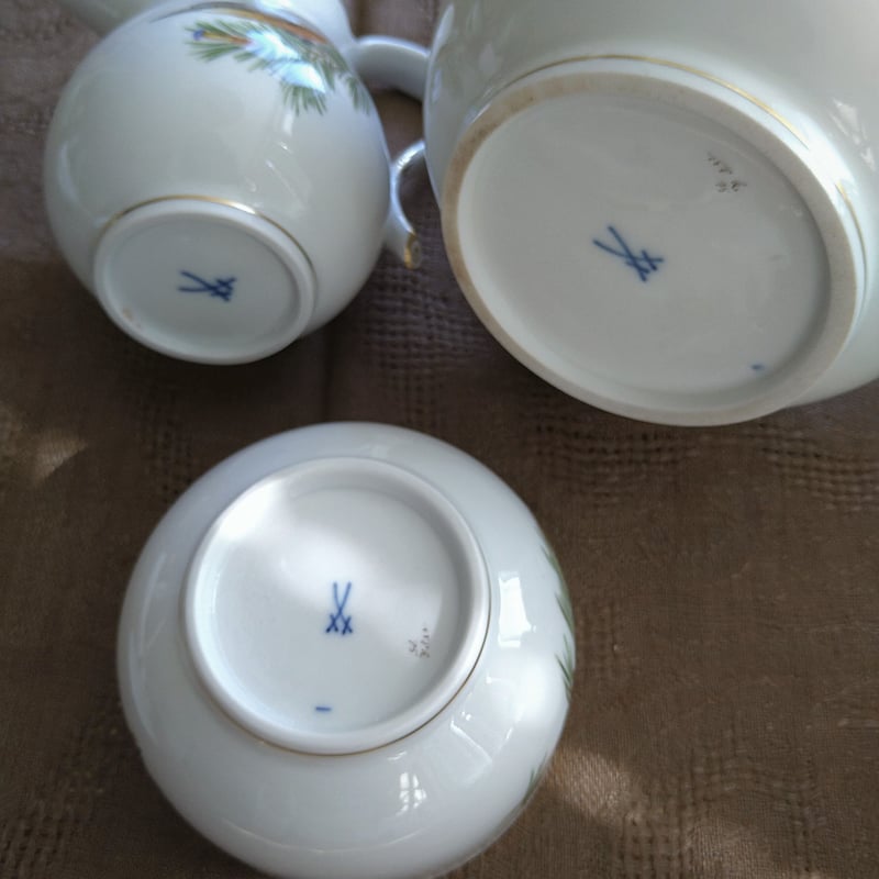 Meissenマイセンドイツの鳥のコーヒーポット、ミルク、シュガー3点