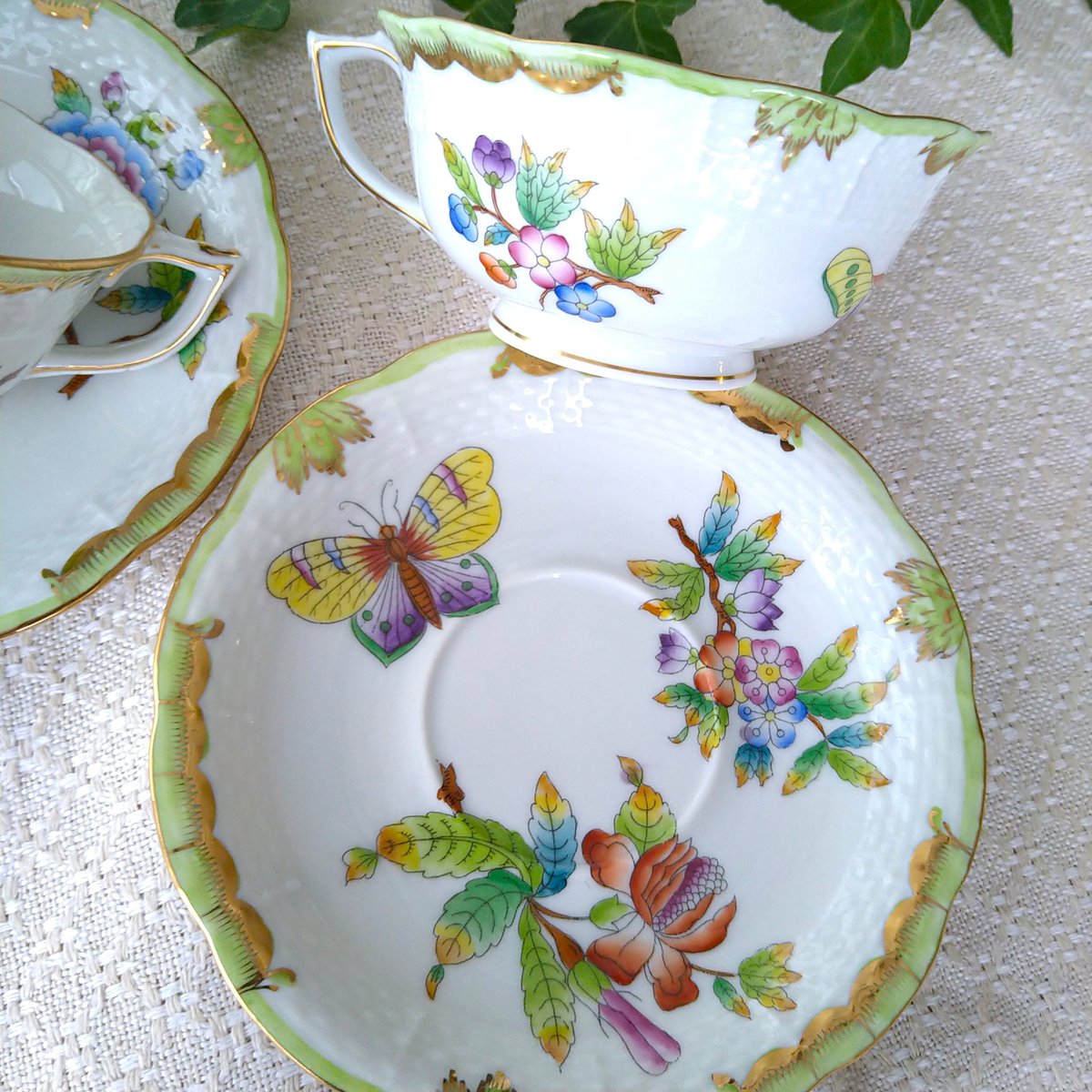 Herendヘレンドヴィクトリアのティーカップソーサー