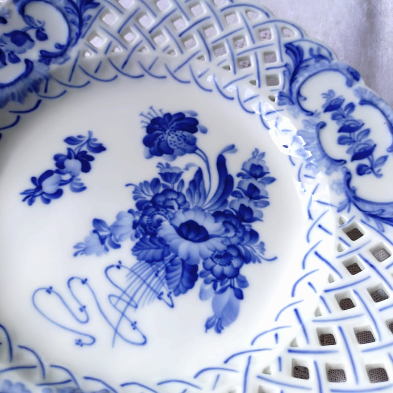 1969年～1974年のRoyalCopenhagenブルーフラワーのオープンワークのお