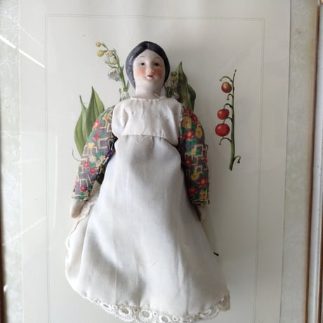 チャイナヘッドドール　猫の人形 白いドレス チャイナヘッドドール 猫の人形 白いドレス