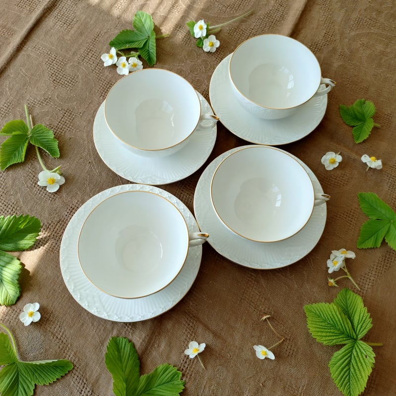 1955～1957年RoyalCopenhagenホワイトフルーテッドハーフレース