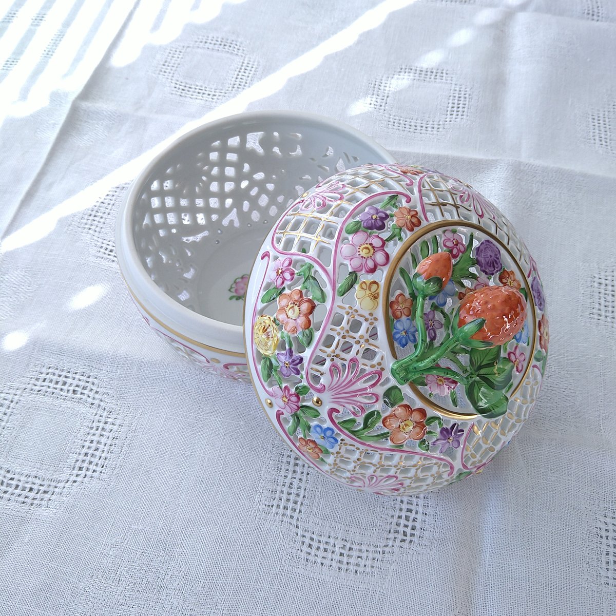 RU-5564 ヘレンド ボンボニエール 透かし小物入れファンタジー