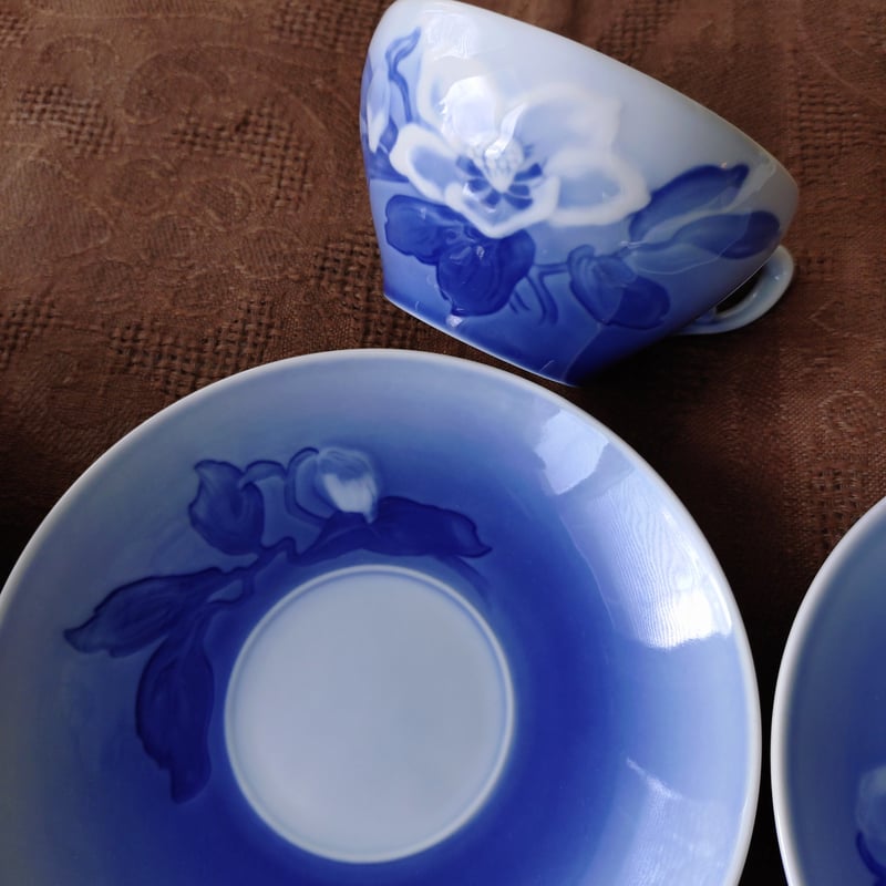 Bing＆GrondahlビングオーグレンダールのJulrosenクリスマスローズの