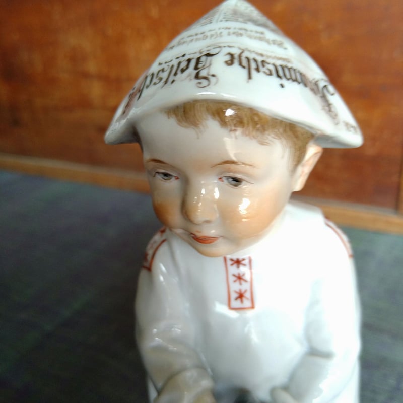 マイセン ヘンチェル カップを持つ子供 マイセン ヘンチェル カップを