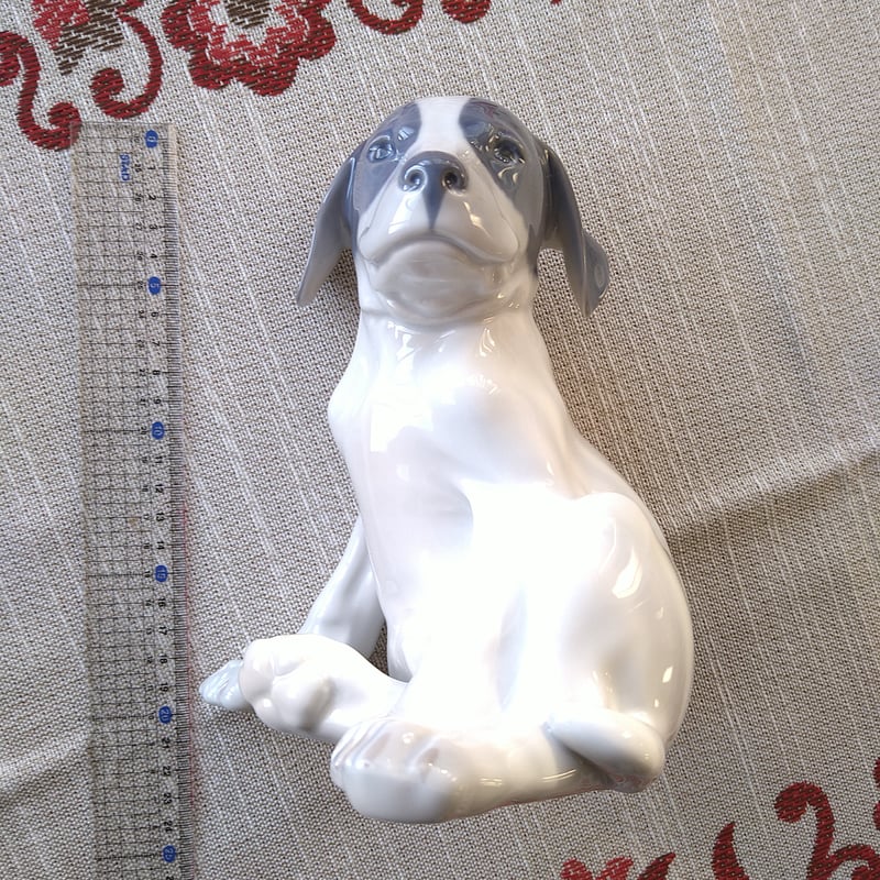 ロイヤルコペンハーゲン フィギュリン ポインターの子犬 ROYAL COPENHAGEN ロイヤルコペンハーゲン 戯れているポインター