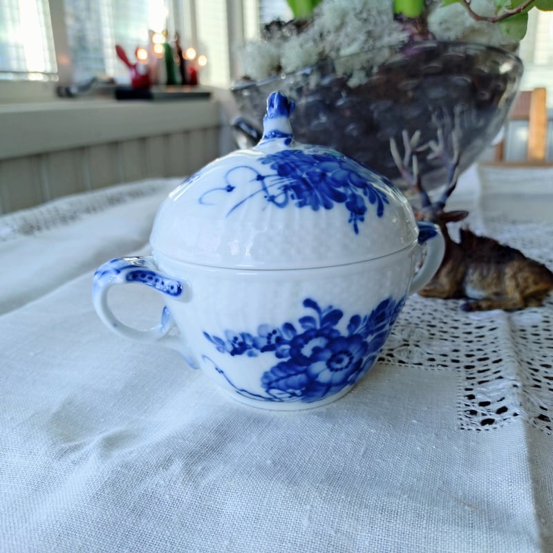 1969～1974年RoyalCopenhagenブルーフラワーカーブ把手付きシュガー