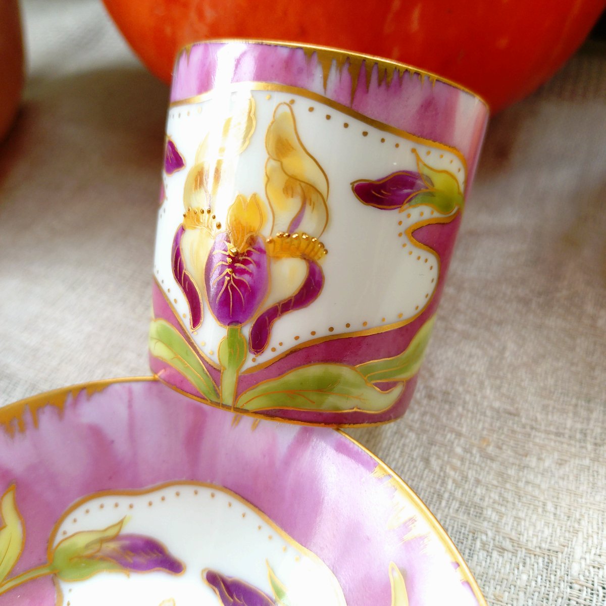 紫にアイリスと金彩/1880-1900年頃NymphenburgニンフェンブルグJugends