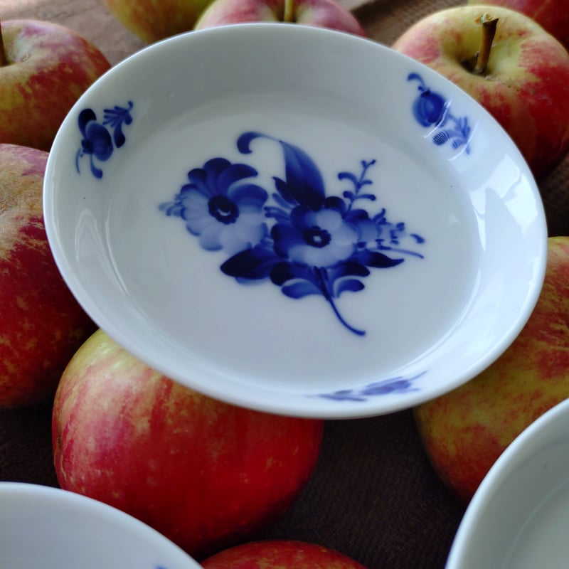 廃版　美品　ロイヤルコペンハーゲン　ブルーフラワー　プレイン　19cm　皿　2枚 廃版 美品 ロイヤルコペンハーゲン ブルーフラワー プレイン