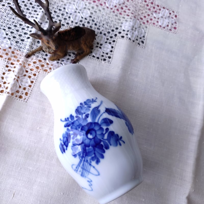 1980年～1984年のブルーフラワーカーブの花瓶/BlueFlowerCurveVase |