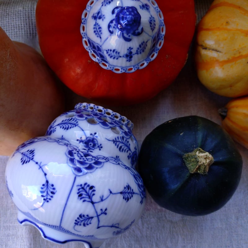 1889-1922年RoyalCopenhagenフルレースのポプリポット蓋付き高さ約15.5