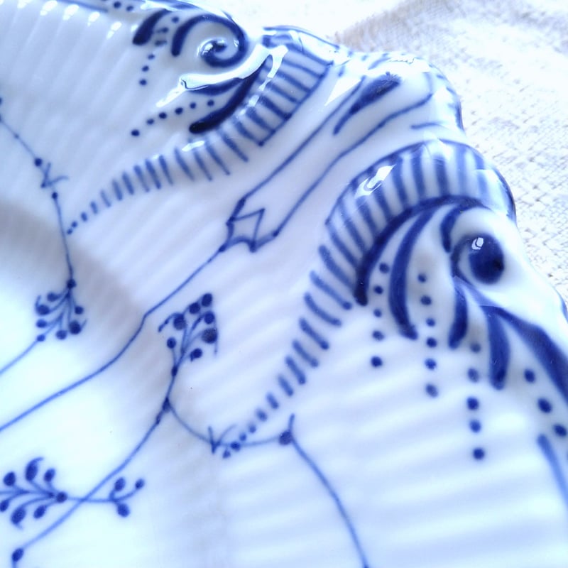 1924～1934年のRoyalCopenhagenブルーフルーテッドプレインの