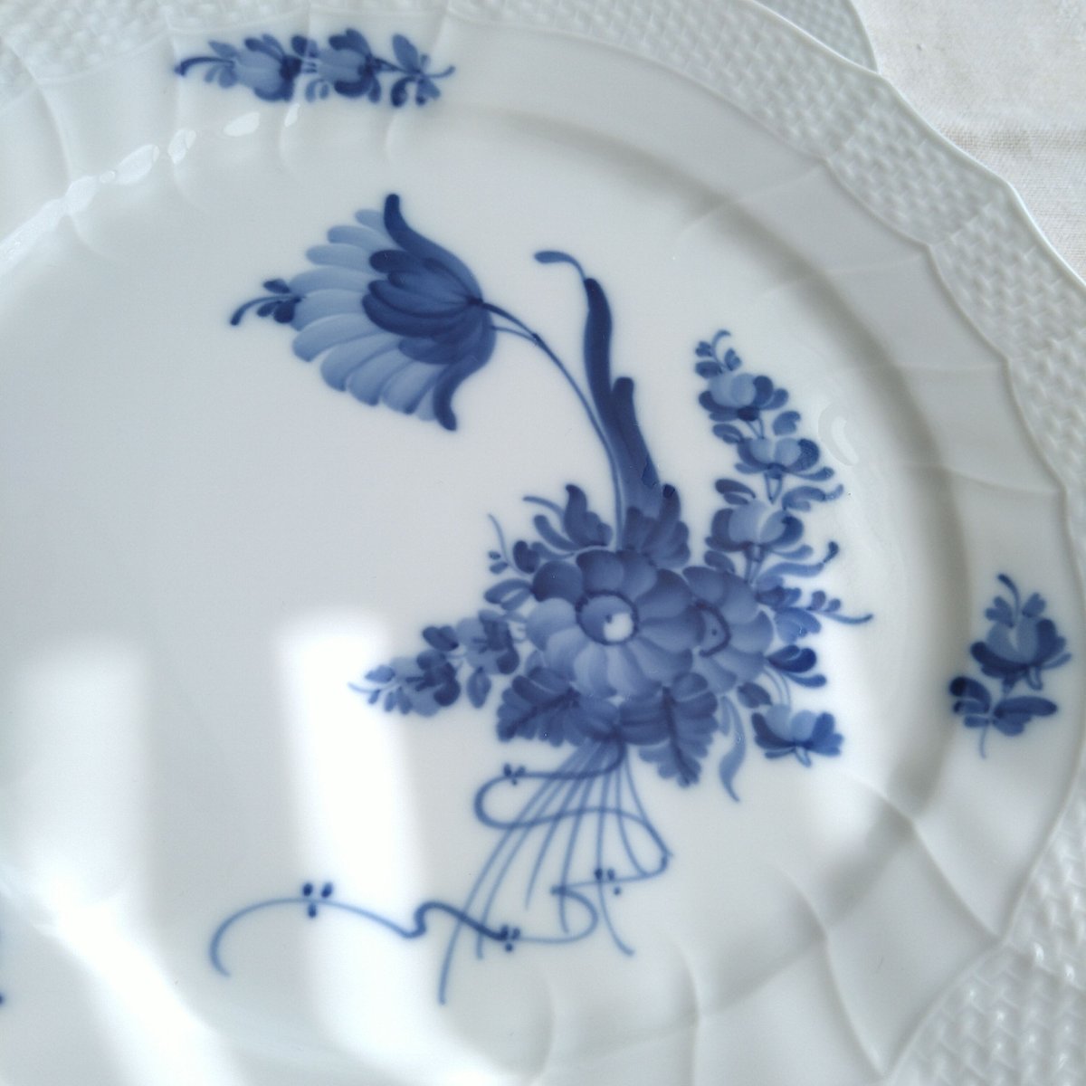 ロイヤルコペンハーゲン　ブルーフラワー 　カーブ　ディナープレート2枚 ロイヤルコペンハーゲン プレート□ブルーフラワー カーブ Royal