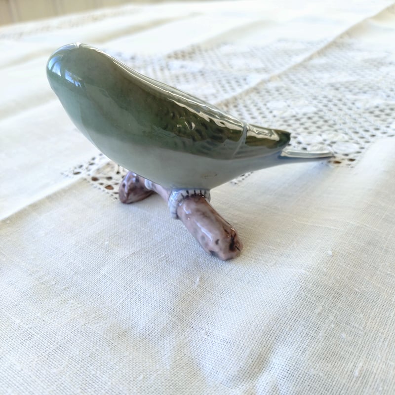 Bing＆Grondahlビングオーグレンダールのセキセイインコのピーちゃん