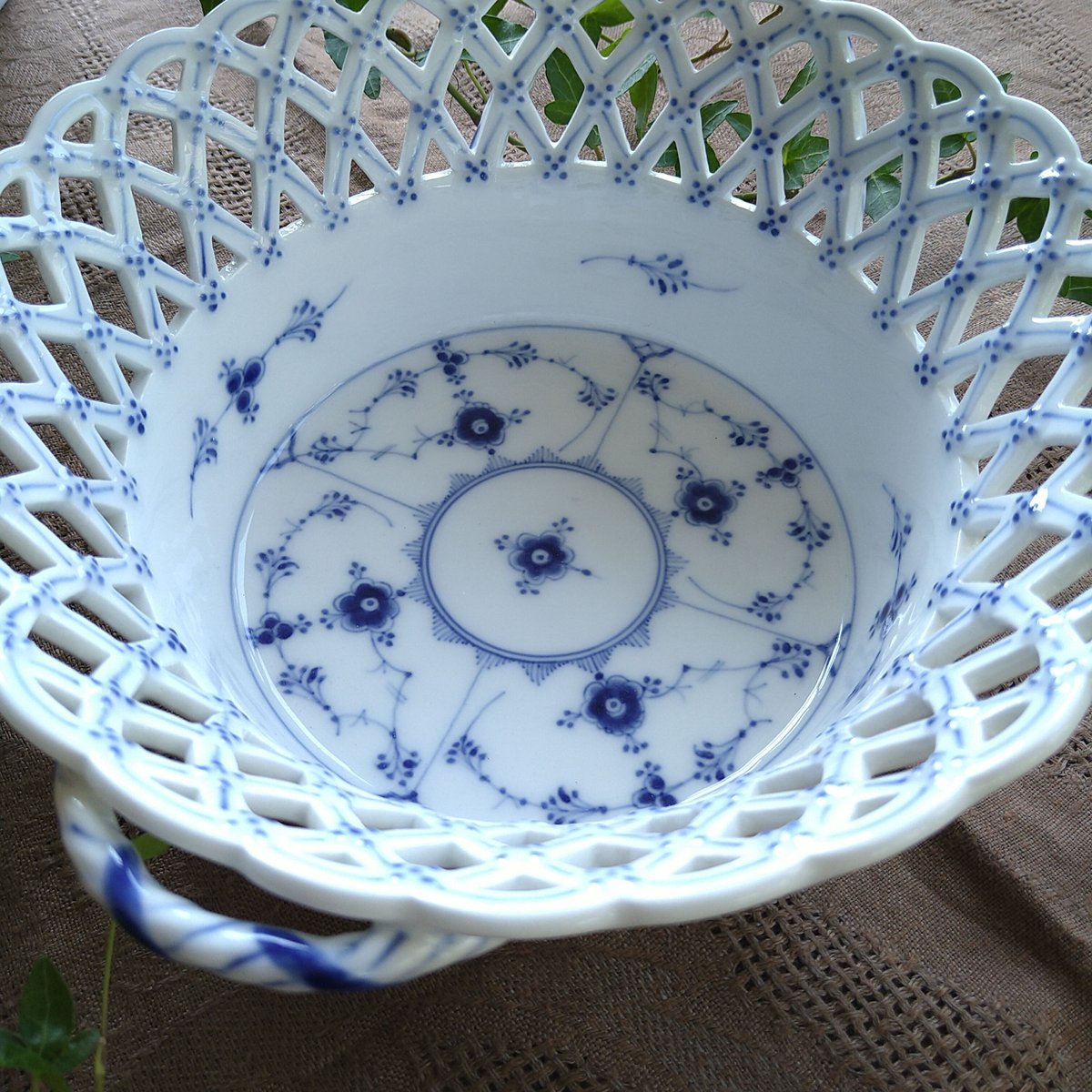 1894～1900年RoyalCopenhagenブルーフルーテッドオープンワーク