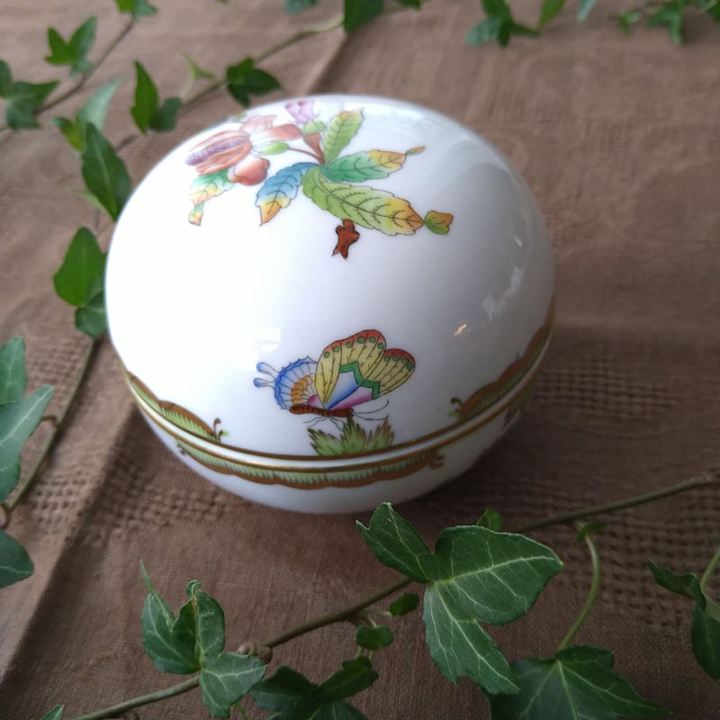 Herendヘレンドヴィクトリアのボンボン入れ 高さ約8.5㎝H、口径約11.4