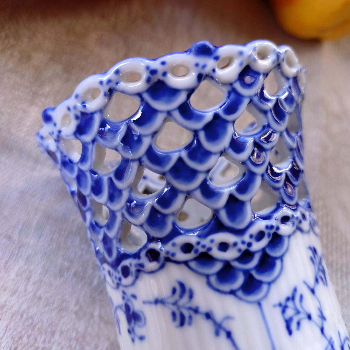 RoyalCopenhagenのシガレットホルダー(大)型番号1016、高さ約11.5㎝H/F