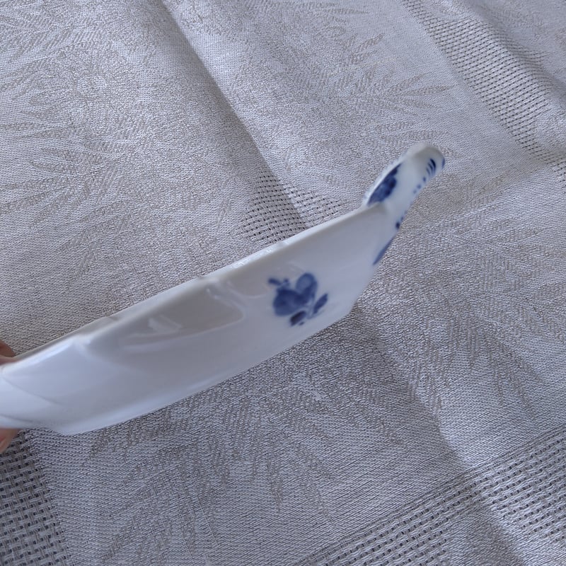 1975～1979年RoyalCopenhagenブルーフラワーカーブのリーフ型小さい