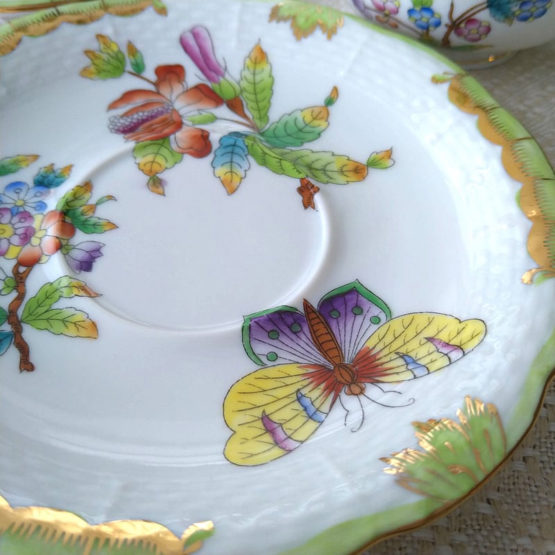 Herendヘレンドヴィクトリアのティーカップソーサー