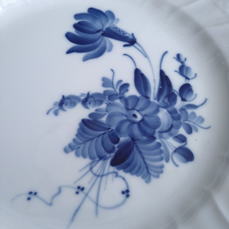 美品★ロイヤルコペンハーゲン 22センチプレート 5枚組ブルーフラワー カーブ 美品☆ロイヤルコペンハーゲン 22センチプレート 5枚組ブルーフラワー
