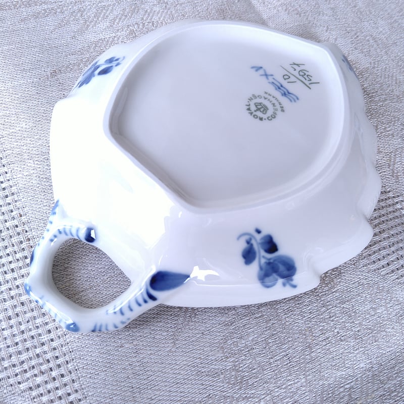 1975～1979年RoyalCopenhagenブルーフラワーカーブのリーフ型小さい