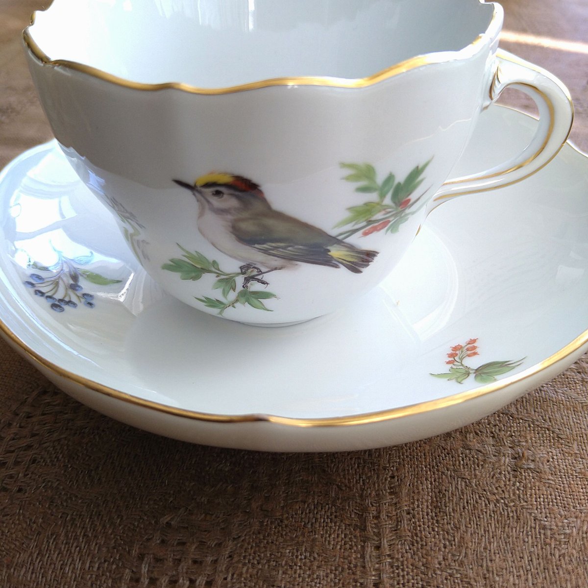 Meissenマイセン1970年頃ドイツの鳥キクイタダキのコーヒー Meissenマイセン1970年頃ドイツの鳥キクイタダキのコーヒー