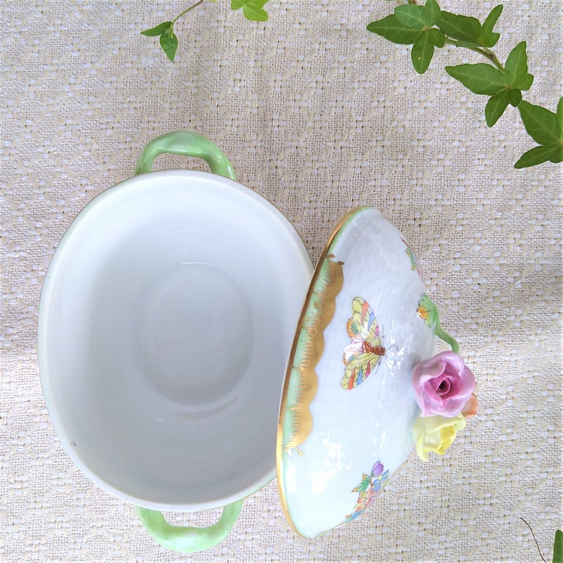 Herend ヘレンドヴィクトリアの蓋つき小物入れ/Victoria Herend ヘレンドヴィクトリアの蓋つき小物入れ/Victoria