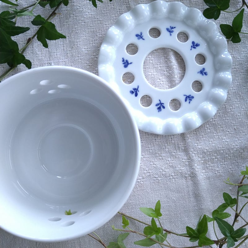 1940年のRoyalCopenhagenブルーフラワープレインのポットウォーマー