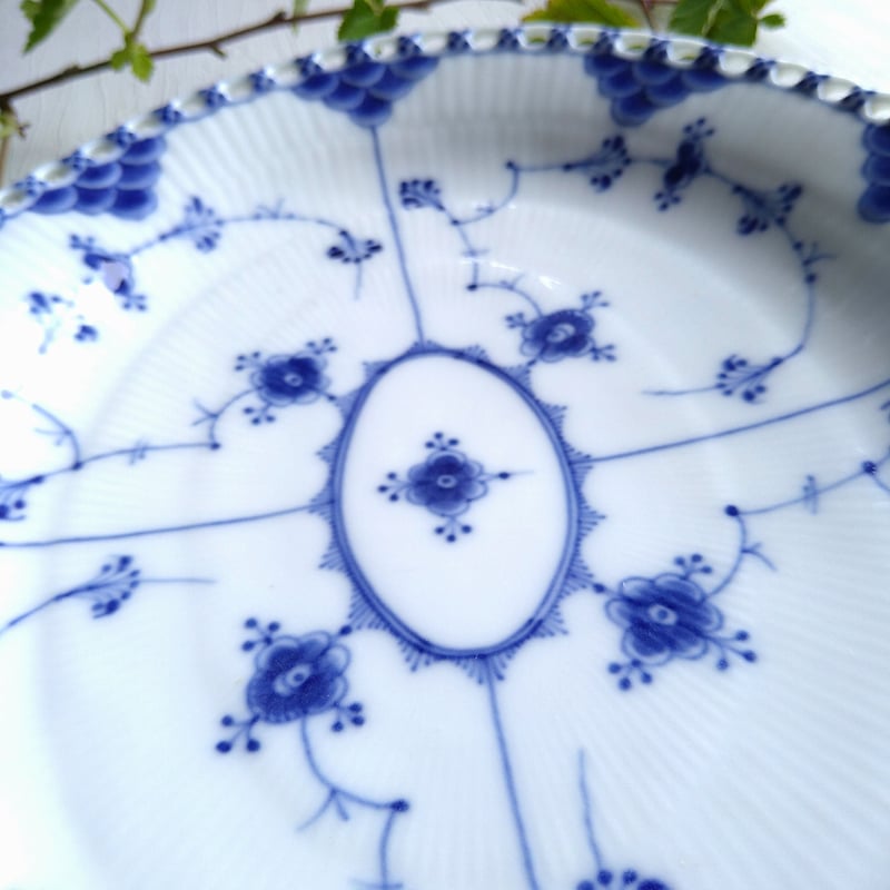 ロイヤルコペンハーゲン楕円皿 ロイヤルコペンハーゲン（Royal Copenhagen）ブルーライン