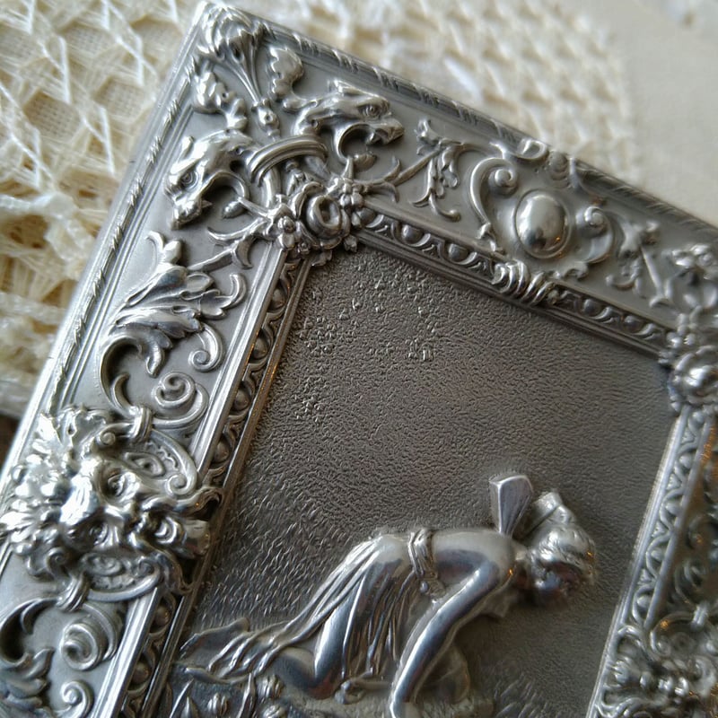 銀製　シガレットケース　シルバー　アール・ヌーヴォー 1915年 英国アンティーク 純銀製シガレットケース 70g Joseph