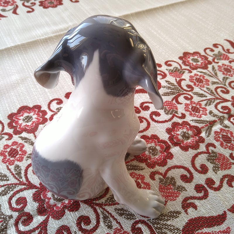ロイヤルコペンハーゲン フィギュリン ポインターの子犬 A1275-5/ロイヤルコペンハーゲン『ポインターの子犬』陶器人形