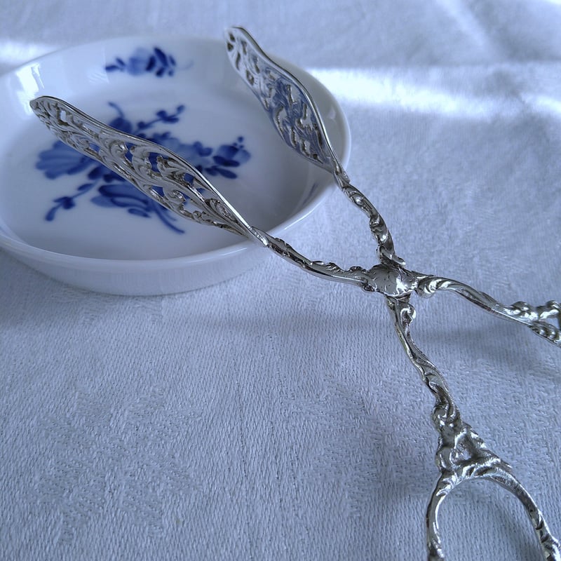 スウェーデンMalmöのGeweシルバー工房のケーキトング長さは約13.5㎝L  