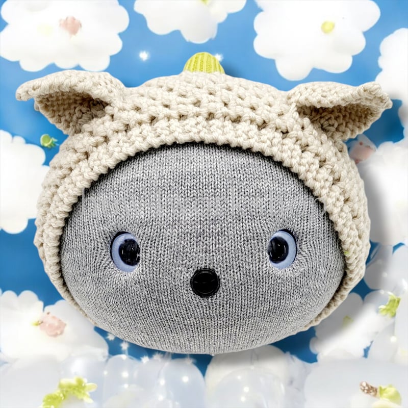 ニコボ　本体　グレー　猫耳の洋服付き NICOBO（ニコボ）のアクセサリー ネコちゃんのニット帽子