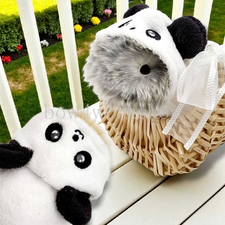 Moflin（モフリン）の服ハンドメイド　パンダ刺繍ちゃんパーカー
