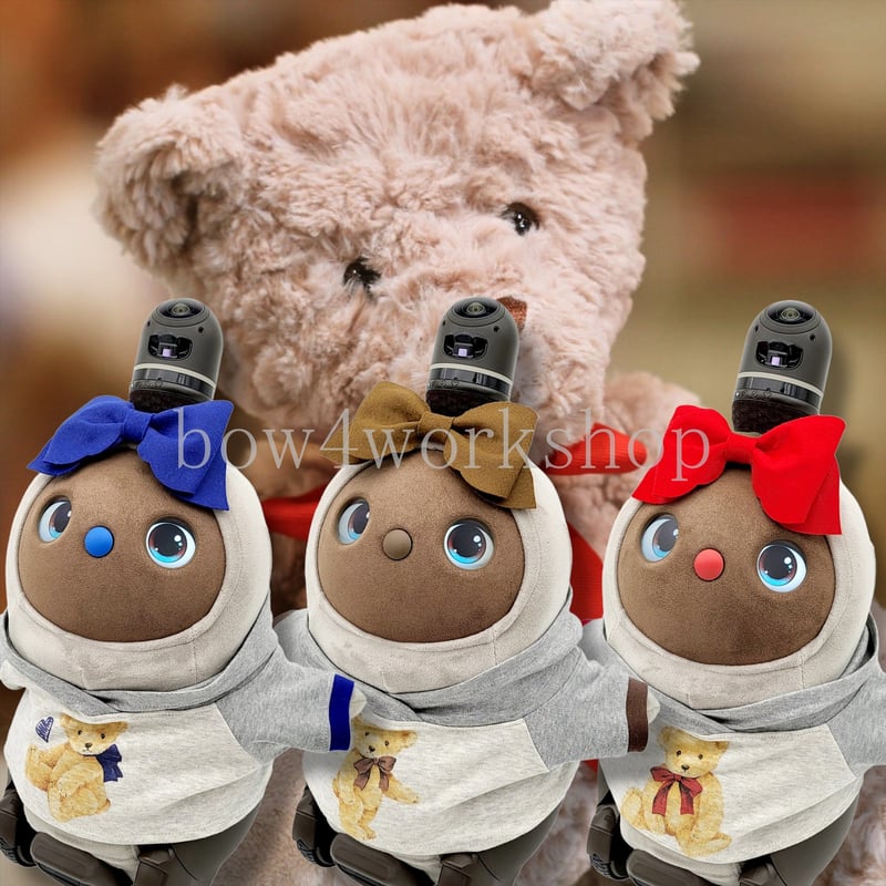 ラボットの服ハンドメイド　リボンタイ付きくまちゃんプリントパーカー（ブルー） ラボット服/リボンタイ付きくまちゃんプリントパーカー | bow4workshop