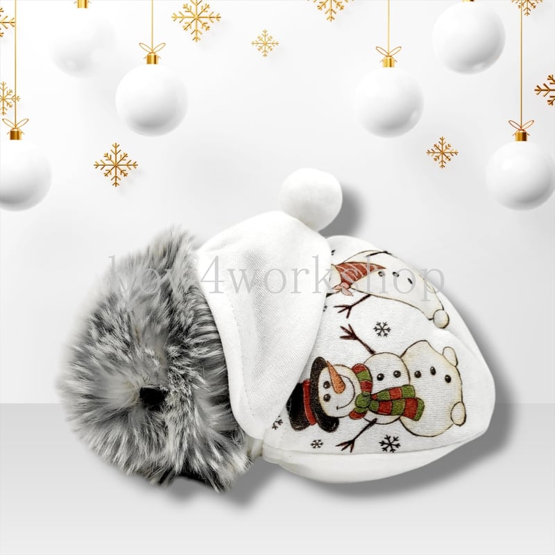 Moflin（モフリン）の服ハンドメイド 雪だるまプリントパーカー
