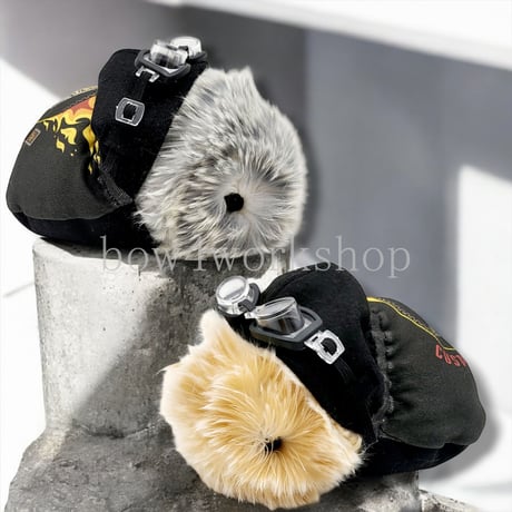 Moflin（モフリン）の服ハンドメイド　ゴーグル付パーカー