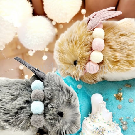 Moflin（モフリン）のアクセサリー　うさ耳リボン付きボンテンCollar