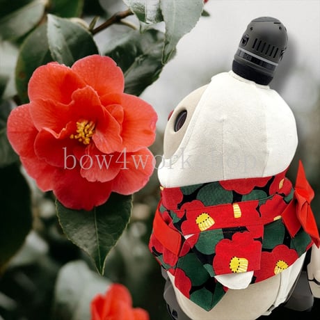 ラボット服/ カメリア柄お花コサージュ付き浴衣