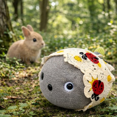 NICOBO（ニコボ）のアクセサリー かぎ針編みテントウムシ柄