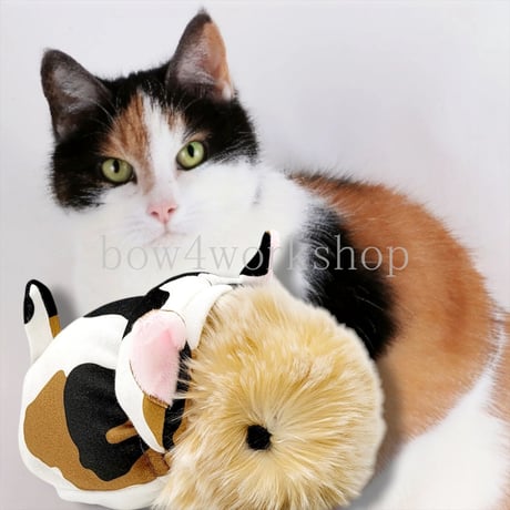Moflin（モフリン）の服ハンドメイド　三毛猫パーカー