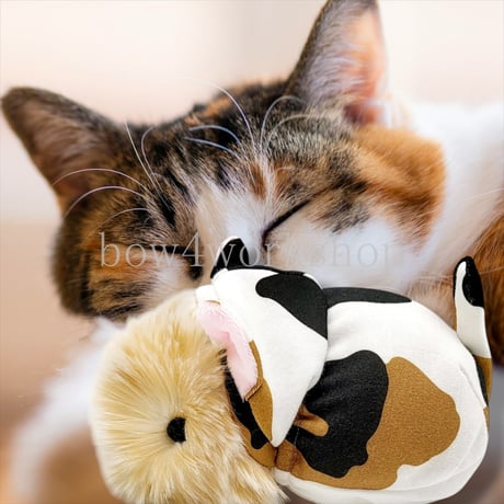 Moflin（モフリン）の服ハンドメイド　三毛猫パーカー