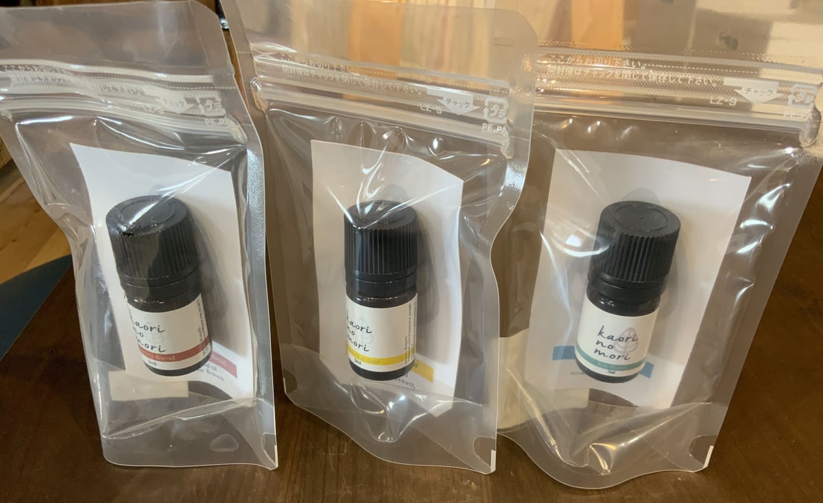 kaorinomoriアロマオイル_KuromojiBlebd_atelierKIKU | な