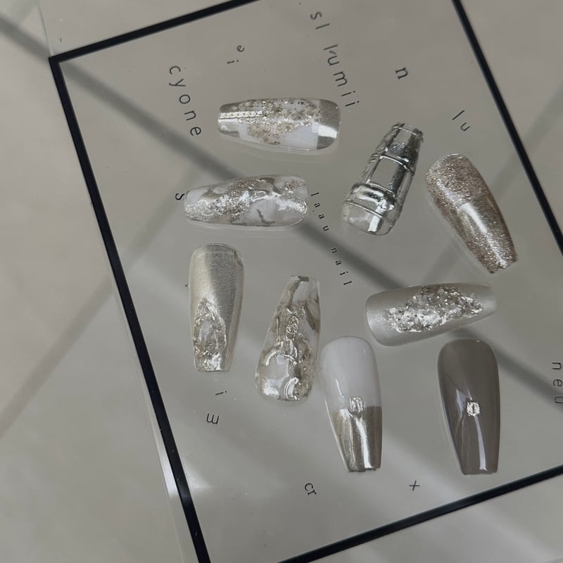 TRD.M3_-off- | laau nail store