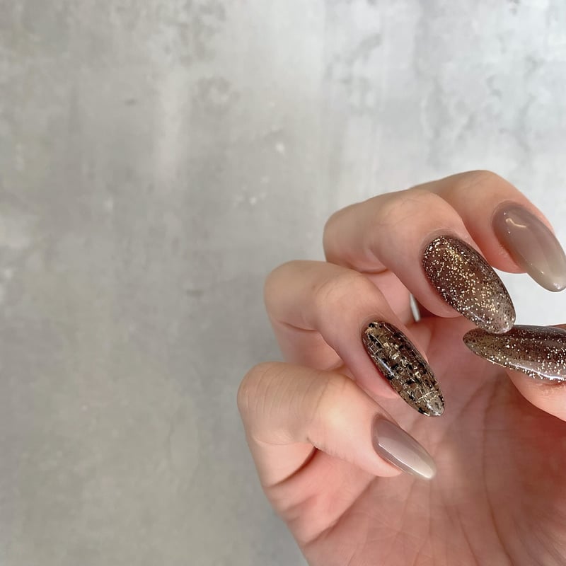 gry_097 -loup- | laau nail store