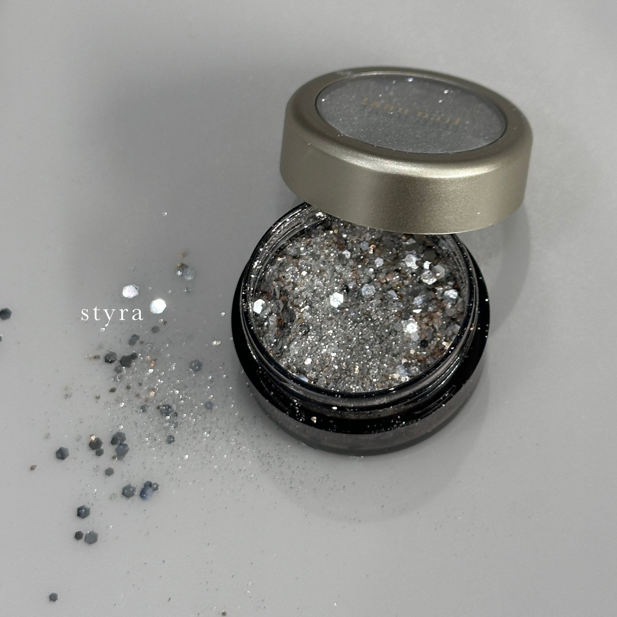 GS-19 styra | laau nail store