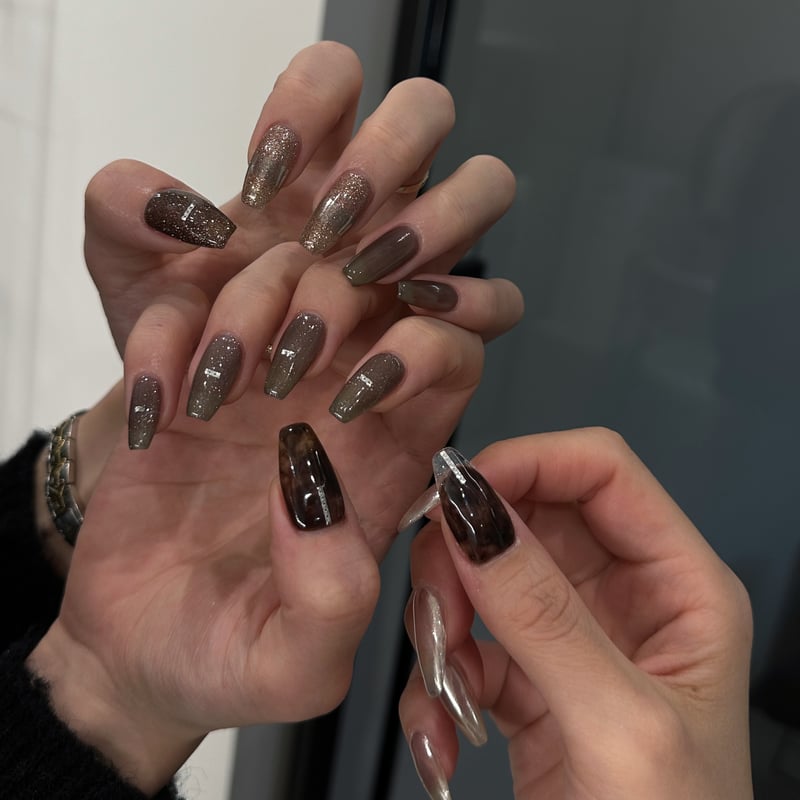 TRD.M2_-brow- | laau nail store