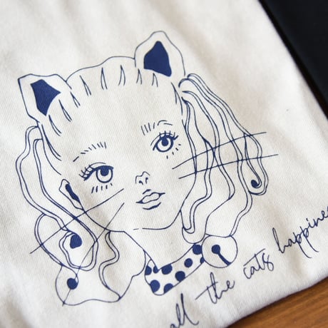 かごねこオリジナルTシャツ（ライトベージュ×紺）