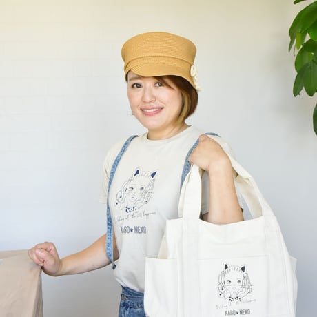 かごねこオリジナルTシャツ（ライトベージュ×紺）