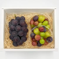 贈答用「詰め合わせ」シャインマスカットとクイーンニーナ（2〜3房