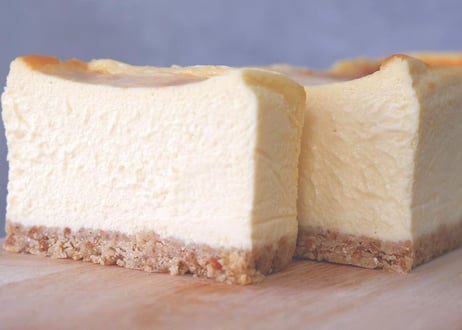 ■New York cheesecake / ニューヨークチーズケーキ（パウンド型/5〜6名様分）『しっとりさわやか』100年以上の歴史ある王道。
